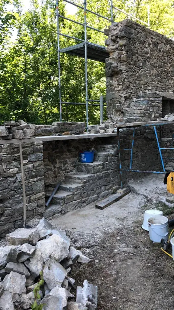Maçonnerie ancienne – consolidation de murs et voussures