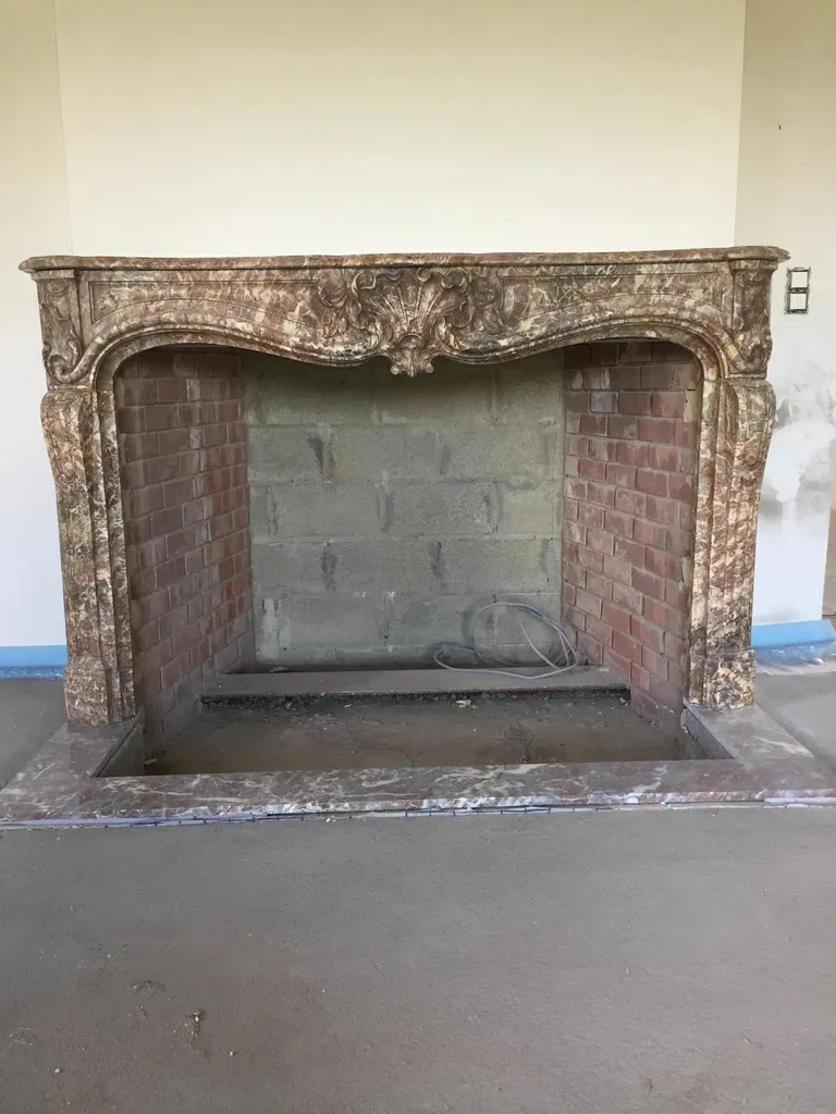 Travaux de maçonnerie sur bâtiment historique, province de Namur
